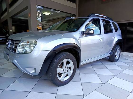 RENAULT DUSTER 2.0 DYNAMIQUE 4X2 16V FLEX 4P AUTOMÁTICO